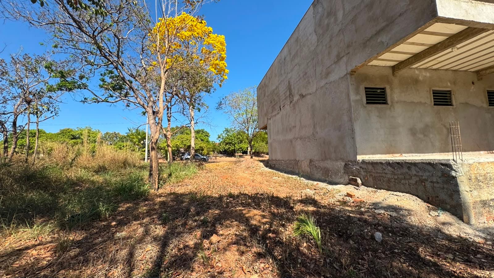 Lote Comercial de Esquina à Venda na ARNE 73 – Palmas/TO