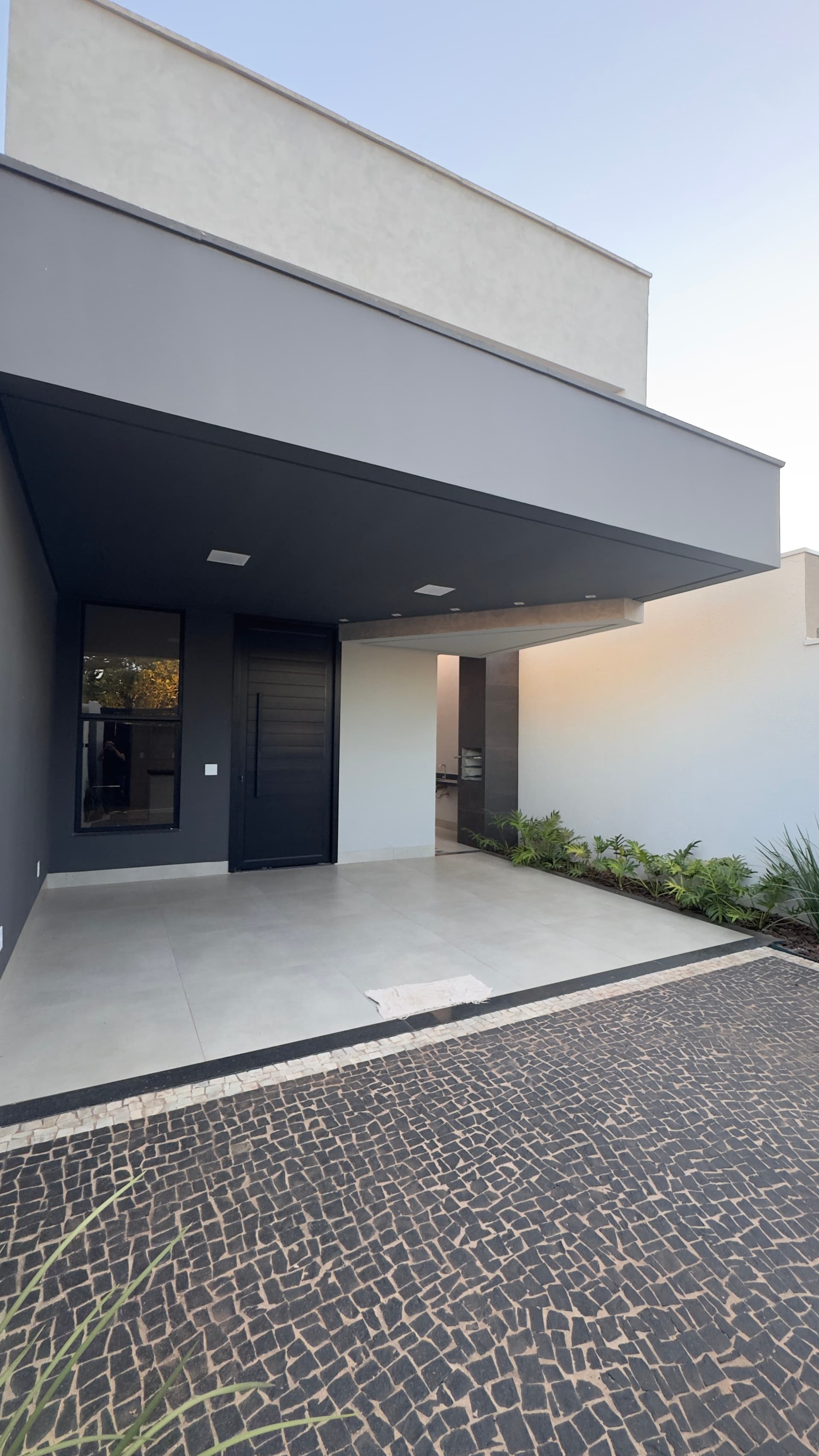Casa Nova com Piscina à Venda na 505 Sul – Palmas/TO