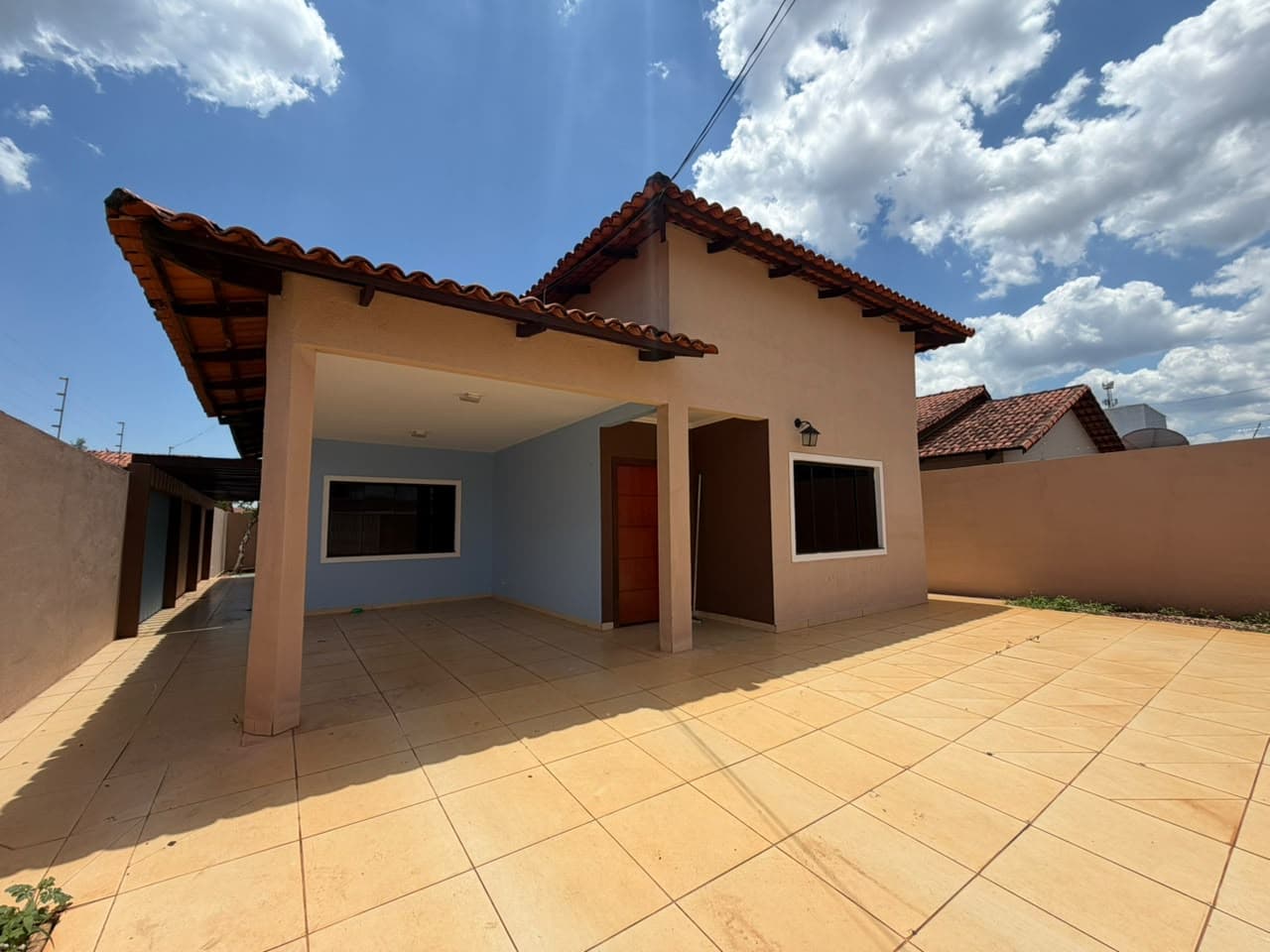 Casa com 3 quartos, piscina e área gourmet à venda na 406 Norte – Palmas/TO