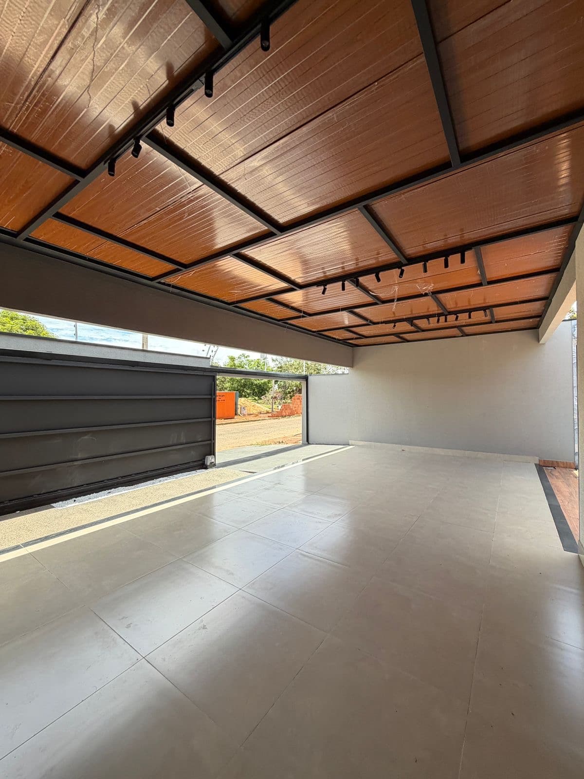 Casa alto padrão 4 quartos com piscina na 1601 Sul em Palmas – lote individual