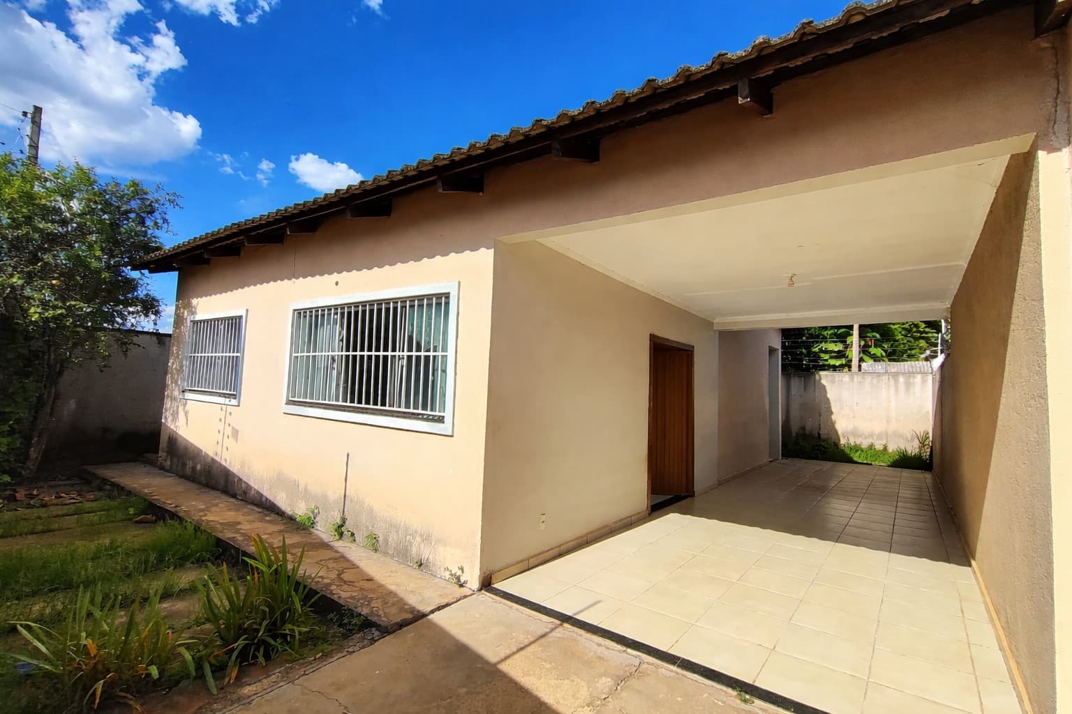 Casa Nova com 2 Quartos e Quintal para Piscina na 509 Sul – Palmas/TO