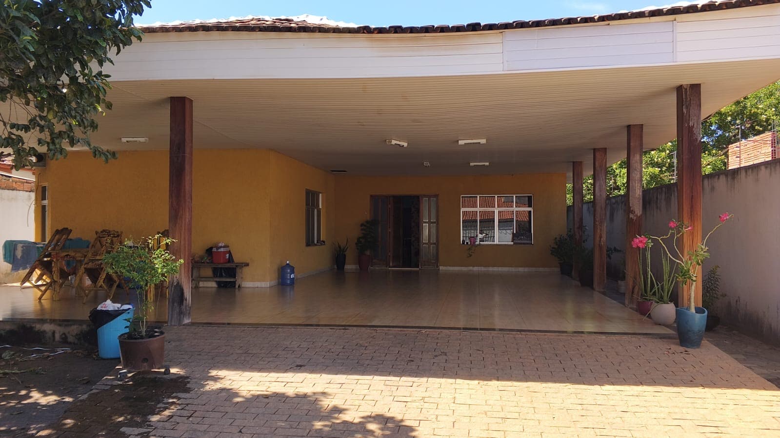 Casa com 4 quartos e amplo terreno à venda na 105 Norte – Palmas/TO