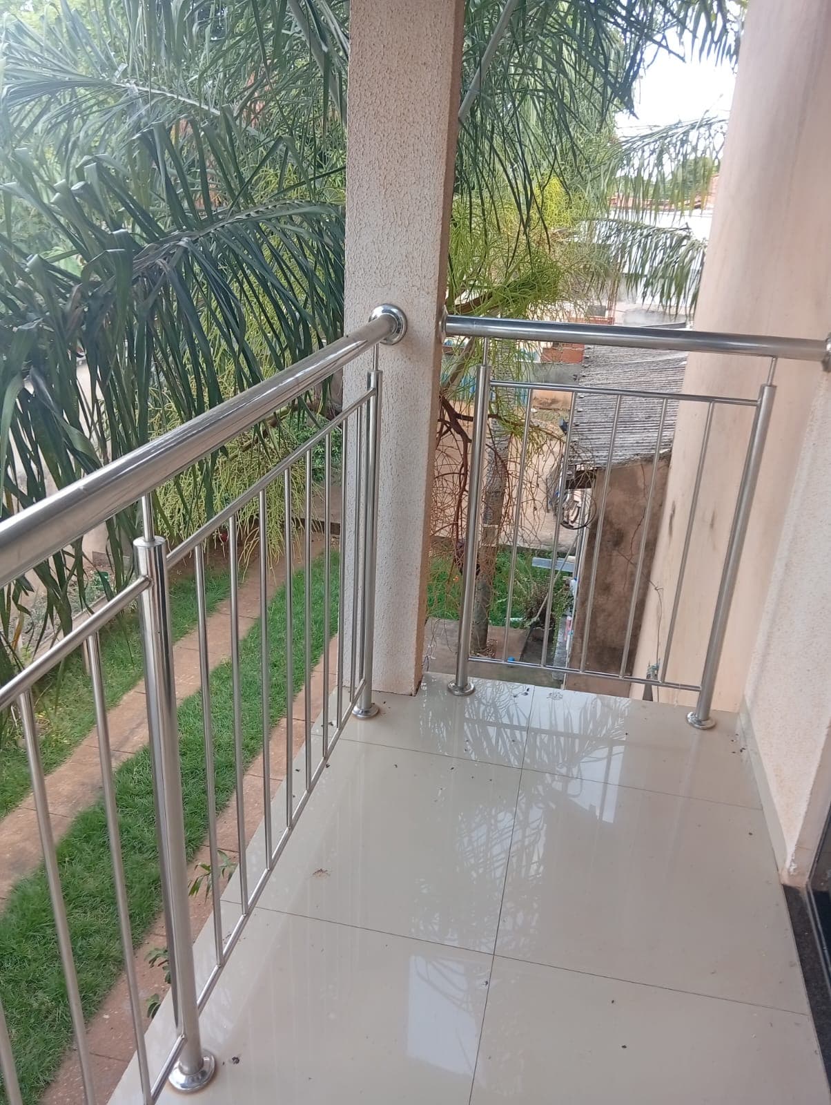 Sobrado com 3 Quartos e Terreno de 300 m² à Venda no Setor Taquari – Palmas/TO