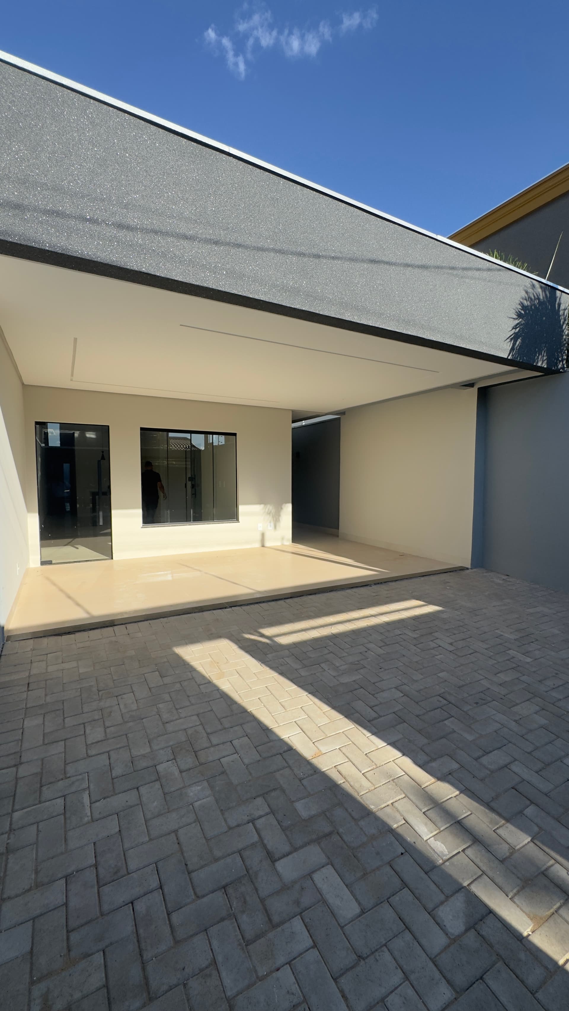 Casa de Alto Padrão com 3 Suítes à Venda na 505 Sul em Palmas – TO