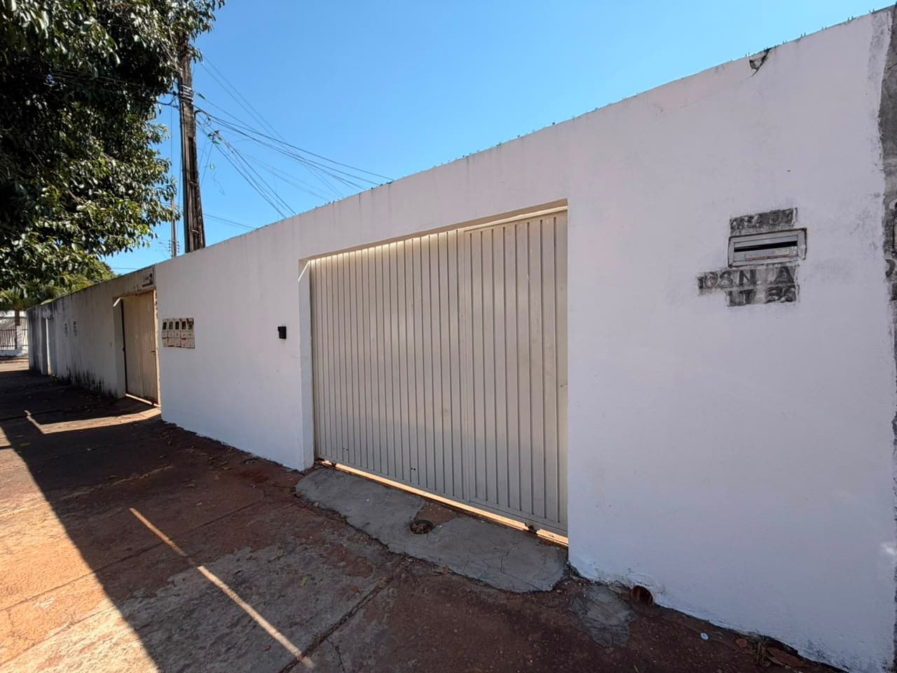 Casa para Locação com 2 Quartos, 108 norte