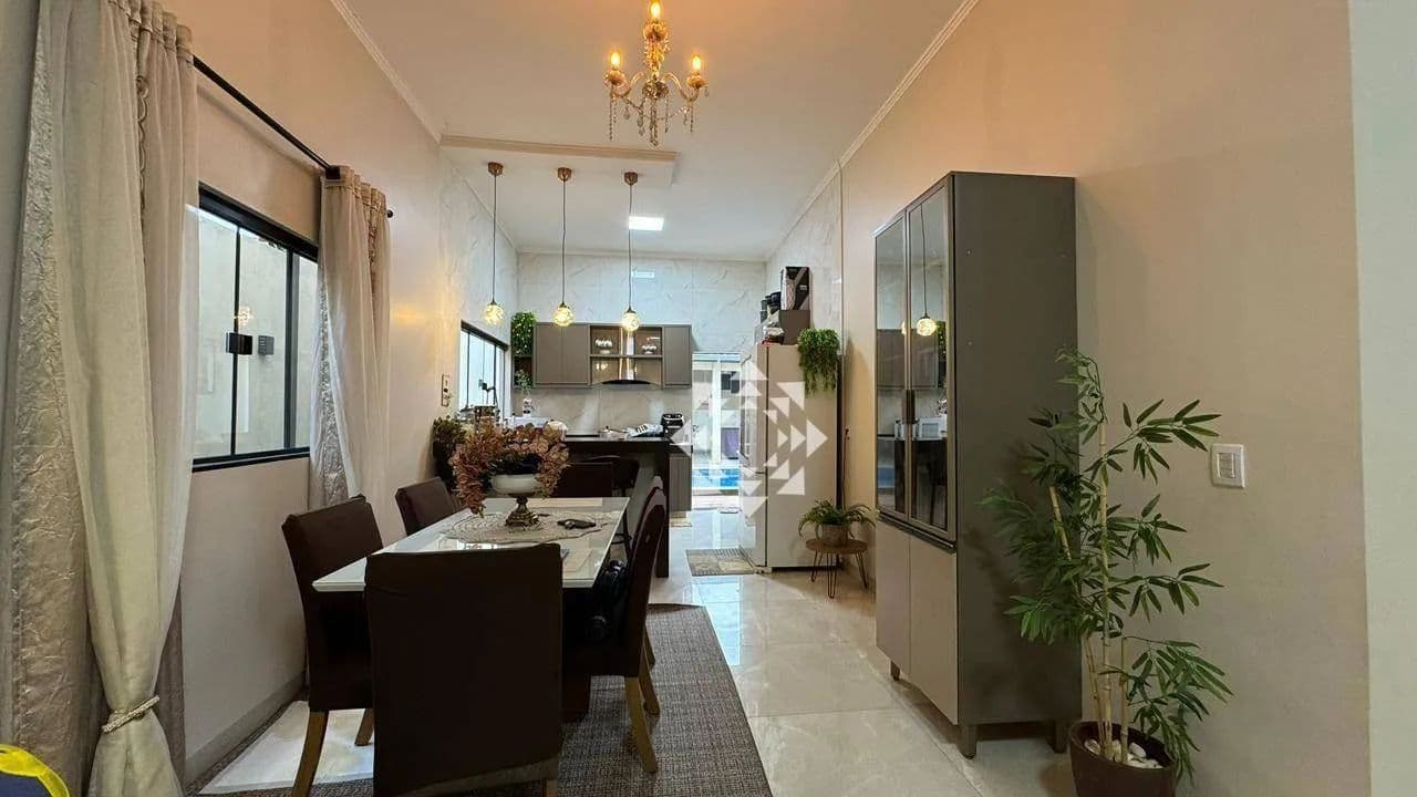 Casa mobiliada com 4 quartos e piscina aquecida na 307 Norte em Palmas