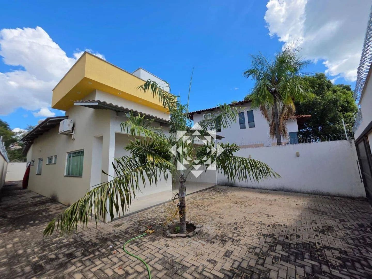 Casa com 3 quartos, piscina e segurança completa na ARSO 53 (507 Sul) em Palmas
