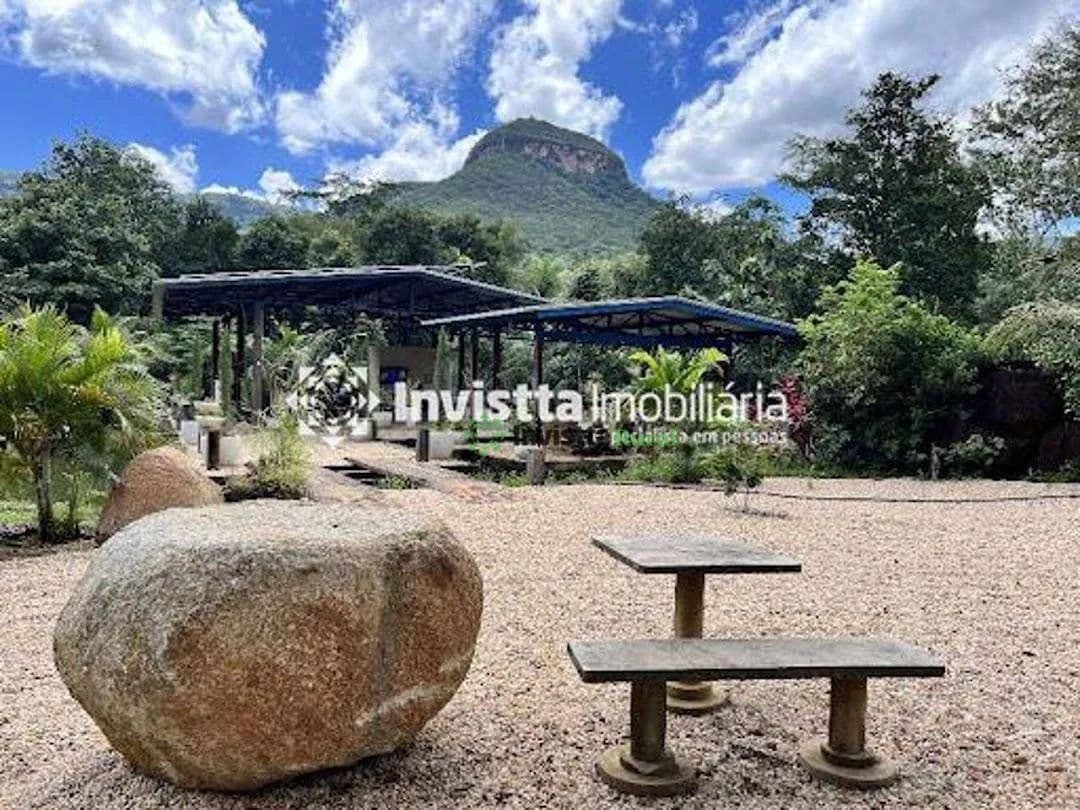 Chácara de 5 hectares com infraestrutura completa e lazer privativo a 6km de Palmas/TO