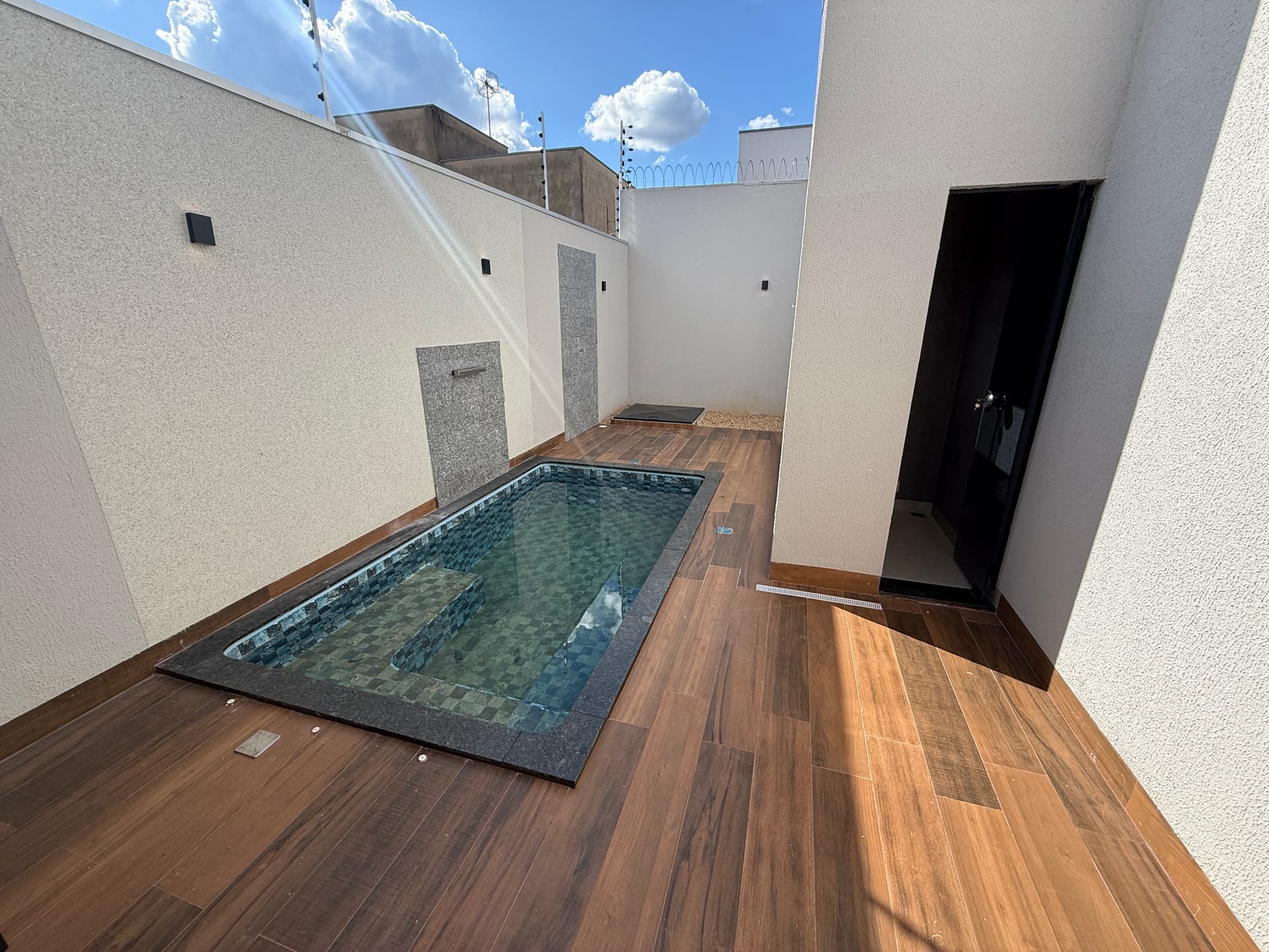Casa 3 quartos com suíte, piscina e área gourmet na 1503 Sul em Palmas