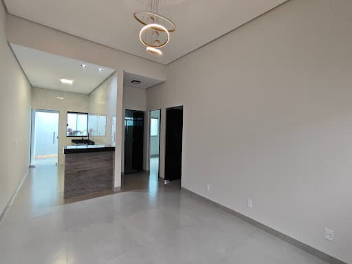 Casa 2 quartos com suíte americana e ótimo acabamento no Santa Bárbara