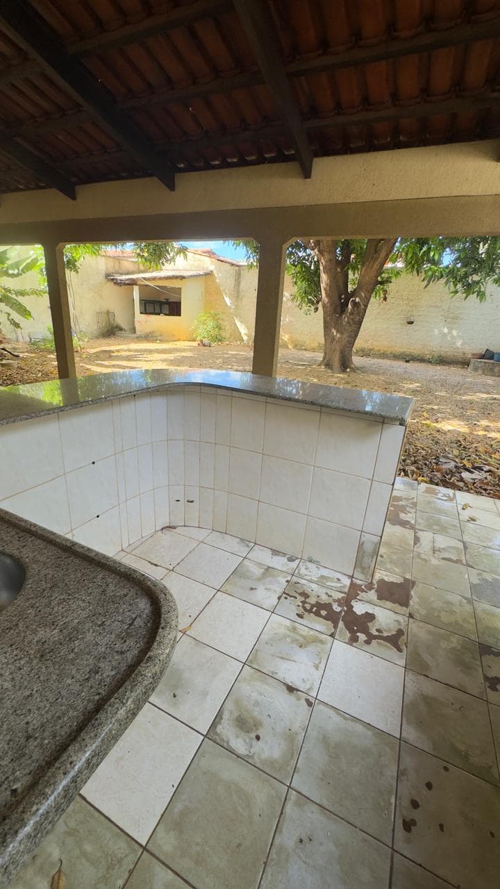 Sobrado com 4 quartos e lote de 450 m² à venda na 208 Norte – Palmas/TO