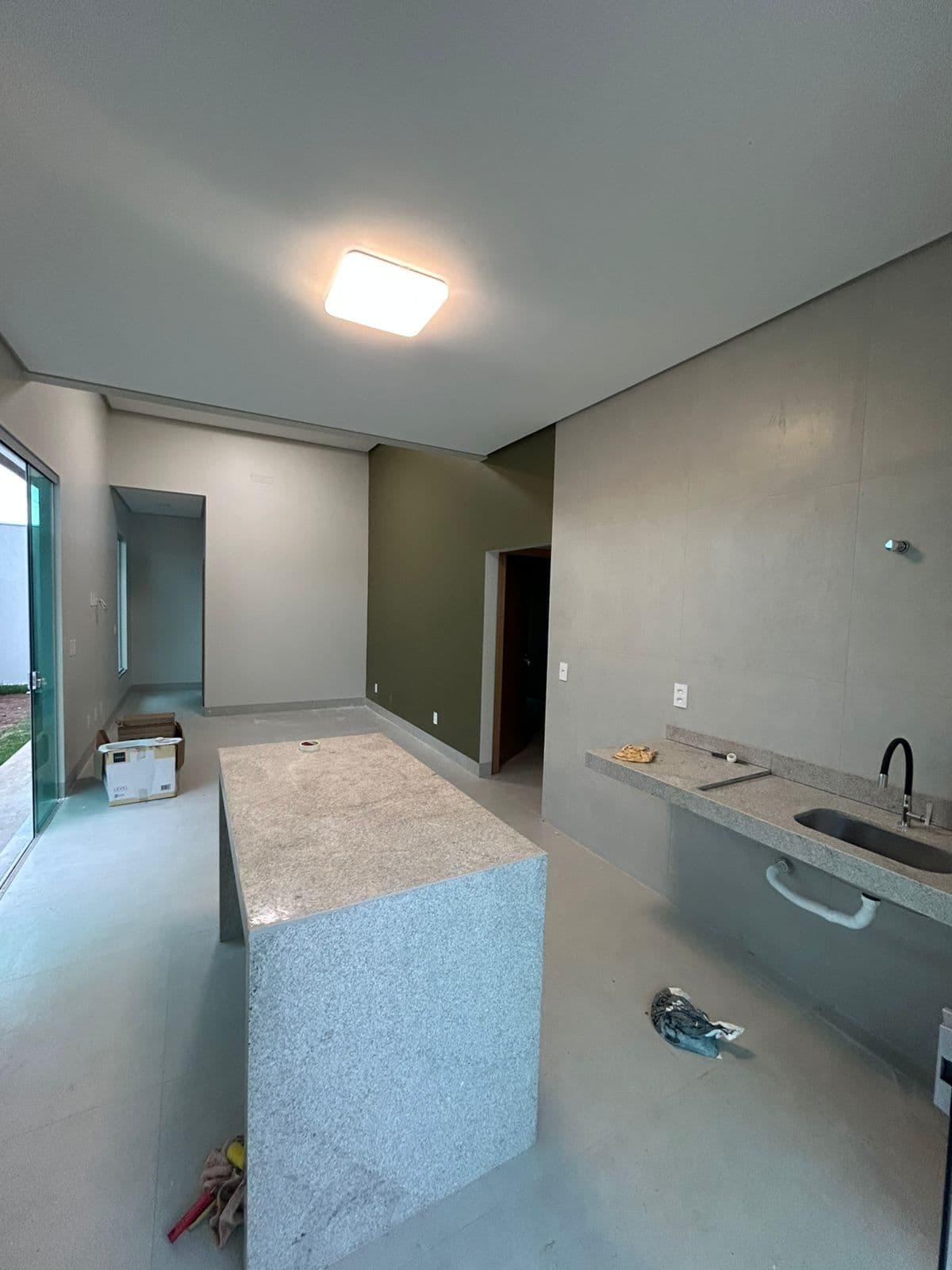Casa com suíte e localização estratégica na ARSE 151 (1503 Sul) em Palmas