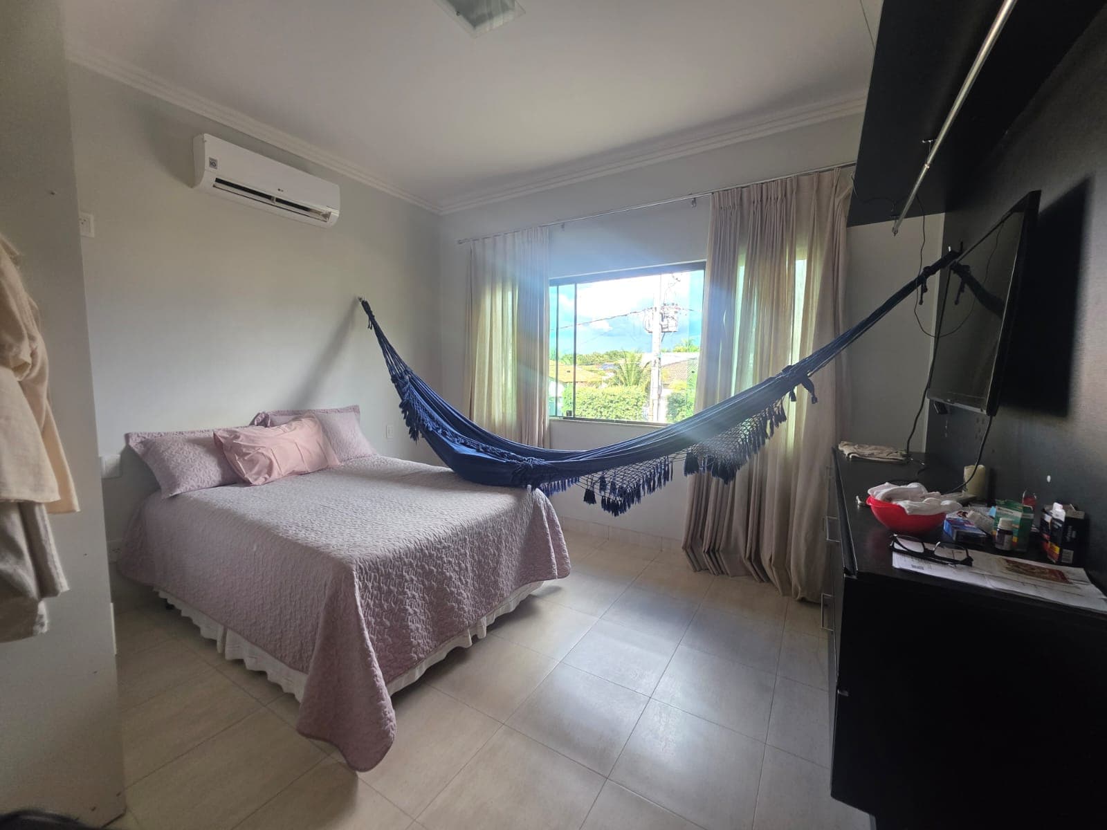 Sobrado de Alto Padrão com 5 Suítes, Piscina e Escritório à Venda na 507 Sul – Palmas/TO