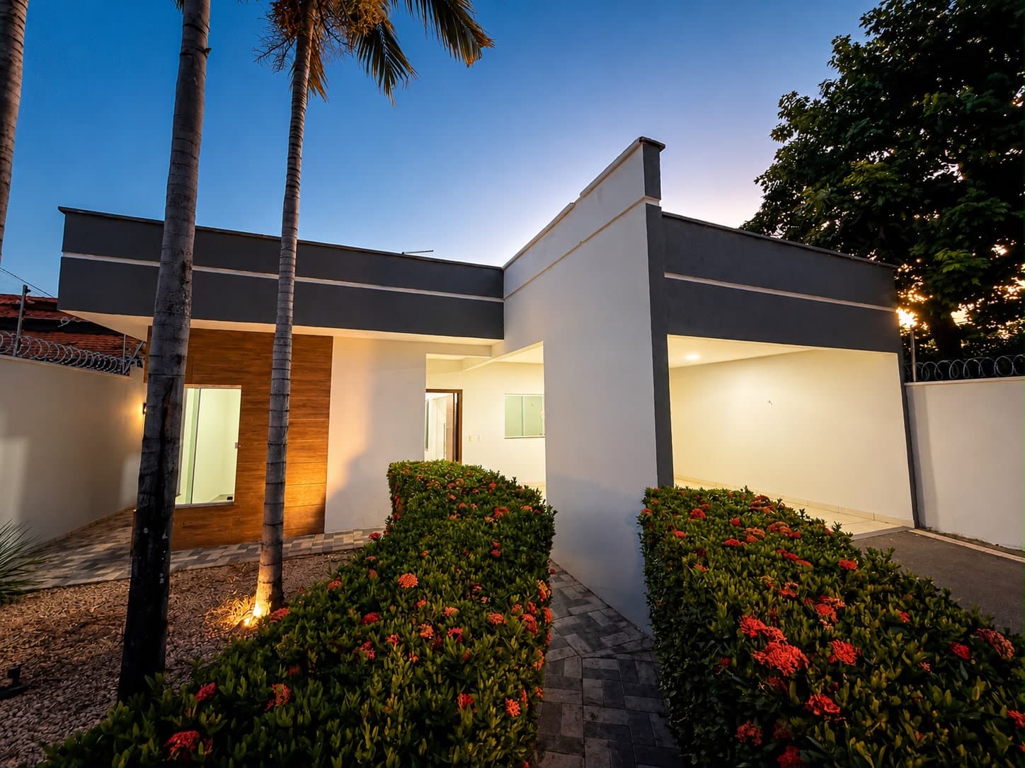 Casa com 3 Suítes, Piscina e Energia Solar à Venda na 605 Sul – Palmas/TO