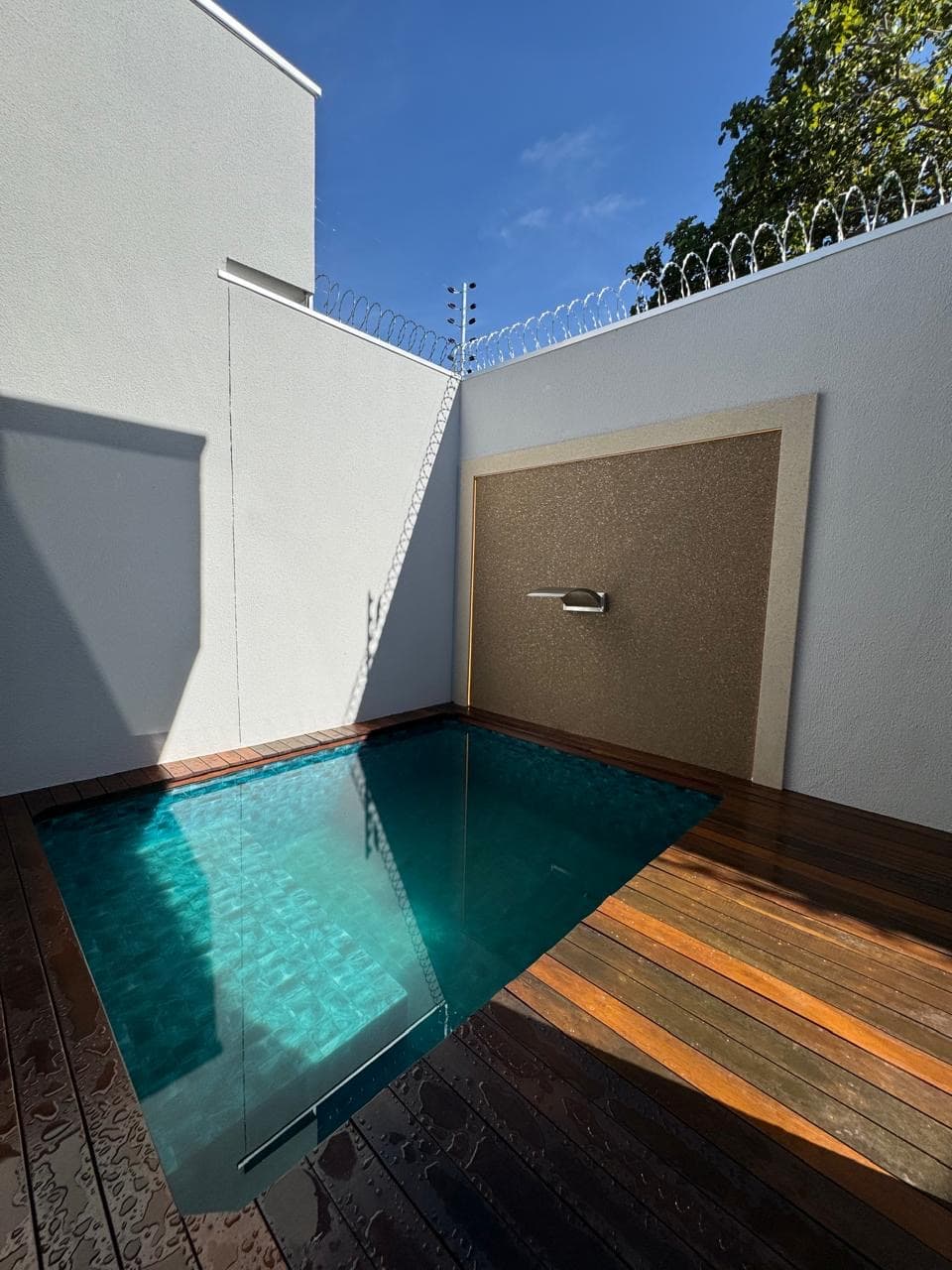 Casa de alto padrão com 3 suítes, piscina e área gourmet à venda na 309 Sul em Palmas – TO