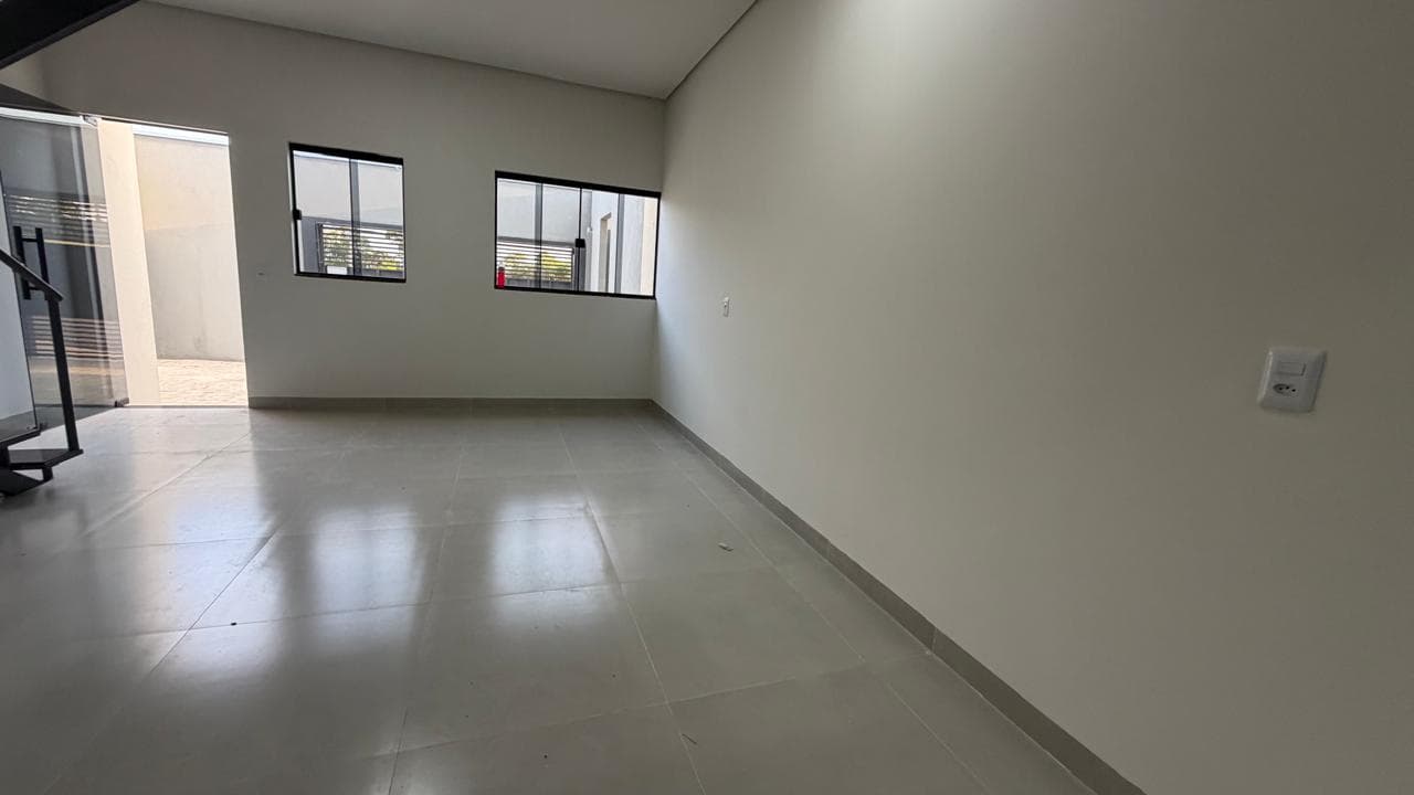 Sobrado com 2 suítes e varanda à venda na 1506 Sul – Palmas/TO
