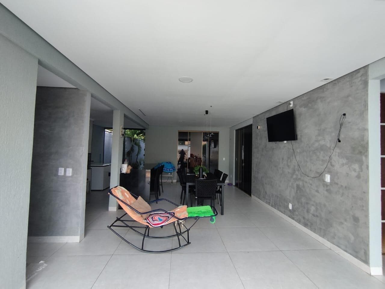Casa de alto padrão com 3 suítes na 208 Norte em Palmas