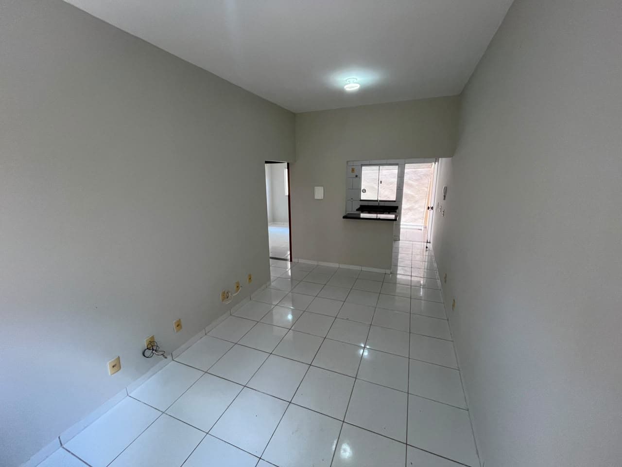 Casa em Condomínio na 605 Sul com 2 Quartos e Banheiro Integrado à Suíte | Palmas – TO