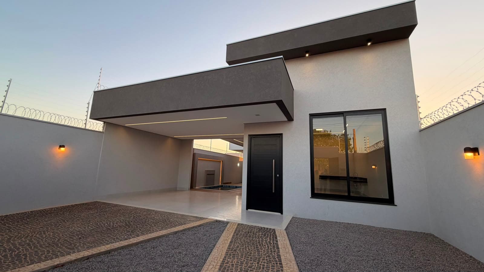 Casa Nova à Venda com 3 Quartos, Suíte Master e Piscina na 1506 Sul – Palmas/TO