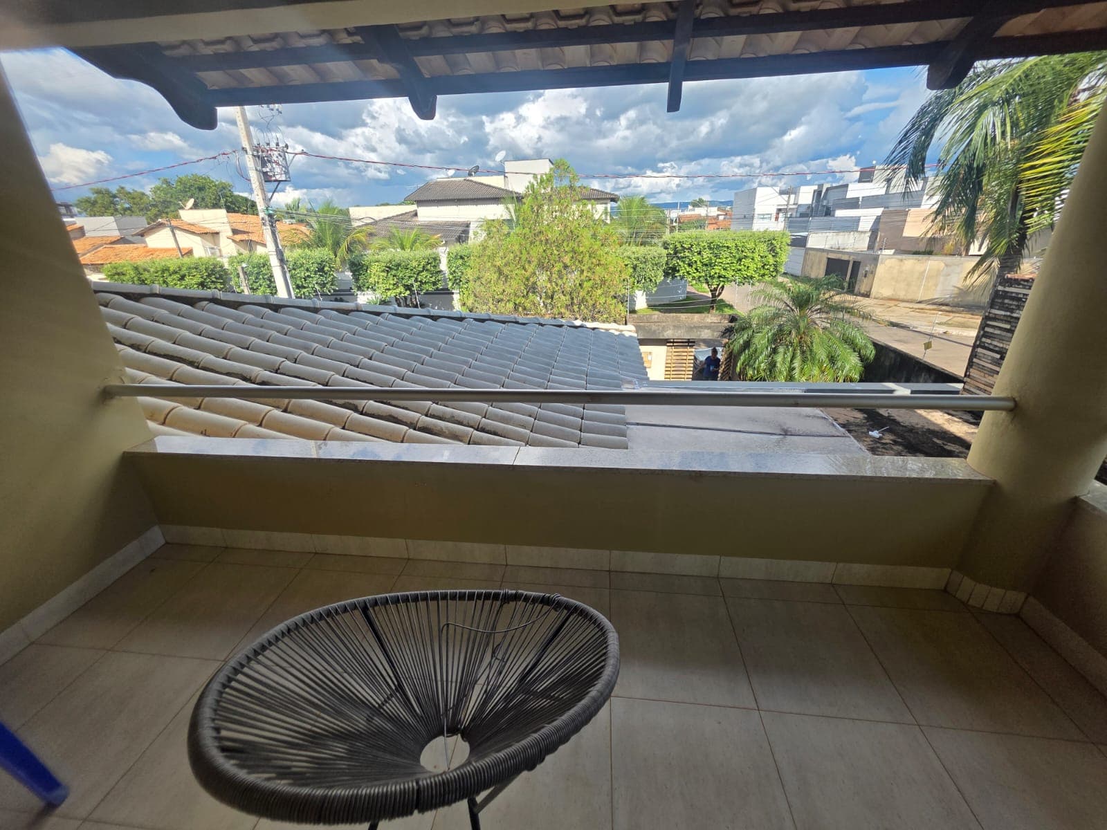 Sobrado de Alto Padrão com 5 Suítes, Piscina e Escritório à Venda na 507 Sul – Palmas/TO