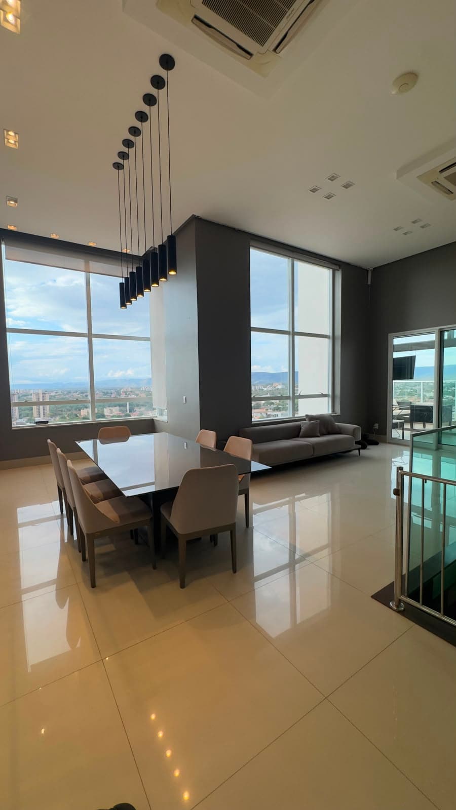 Cobertura Duplex de Alto Padrão no JK Park Residence – Centro de Palmas/TO | 4 Suítes e Porteira Fechada