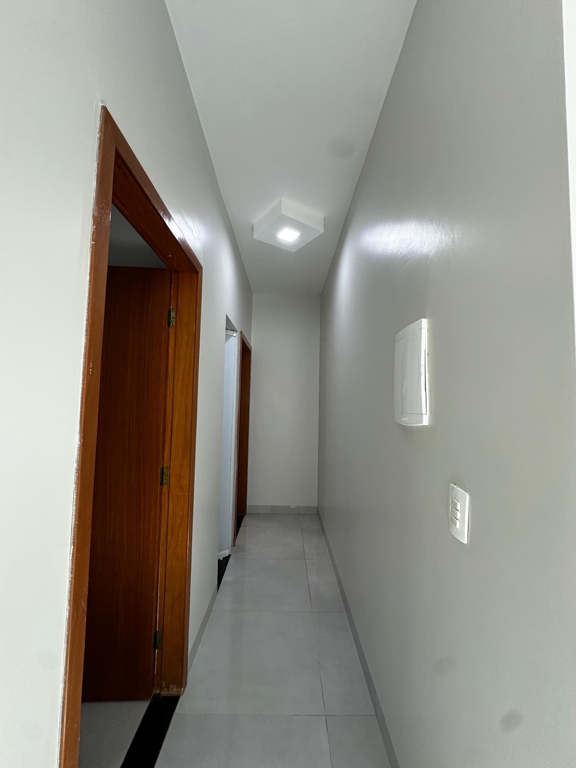 Casa de alto padrão à venda na 1105 Sul com 4 quartos e piscina