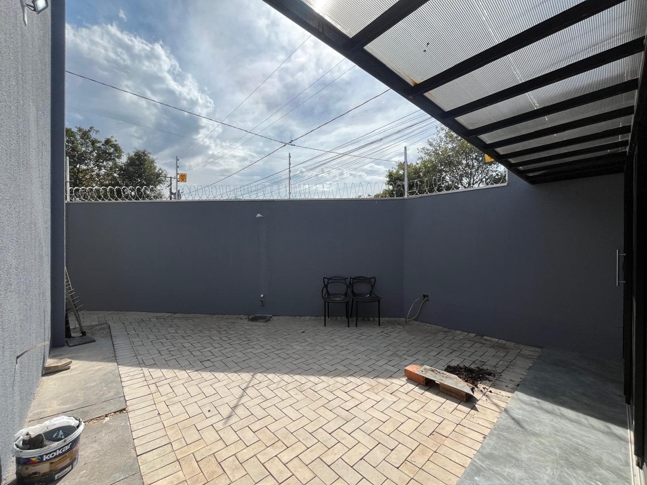 Casa à Venda na 1404 Sul – Palmas/TO | 3 Quartos, Espaço Gourmet e Pé-Direito Alto