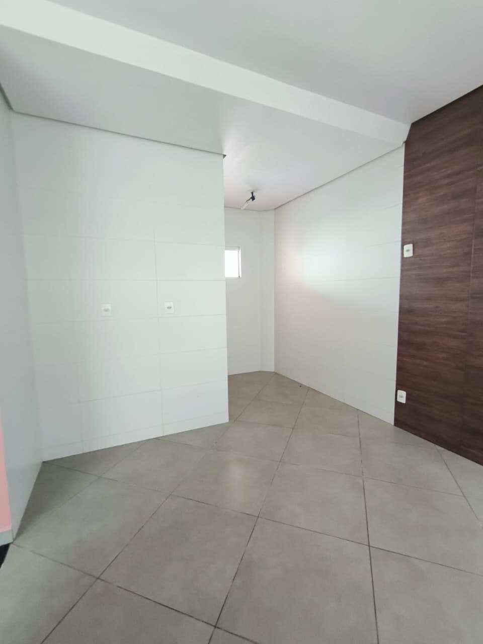 Casa em condomínio para alugar na 303 sul com 3 quartos sendo 1 suíte