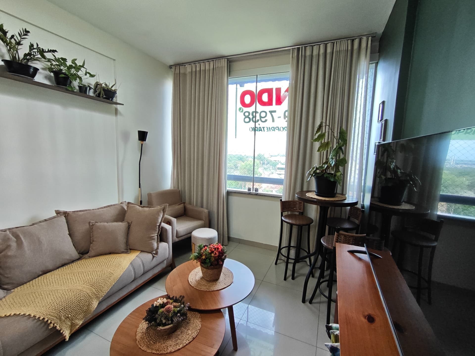 Apartamento de 3 Quartos, Sendo 1 Suíte, na 206 Sul em Palmas - TO