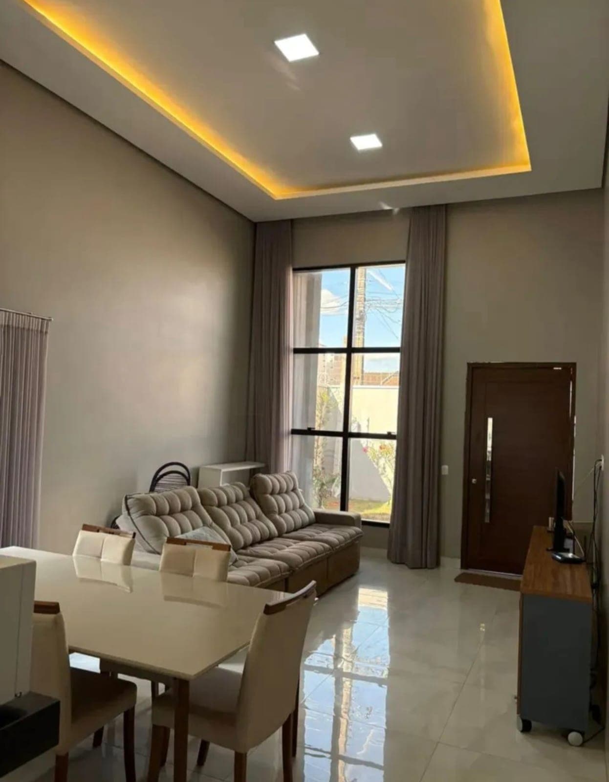 Casa moderna com 3 quartos sendo 2 suítes na 1204 Sul em Palmas