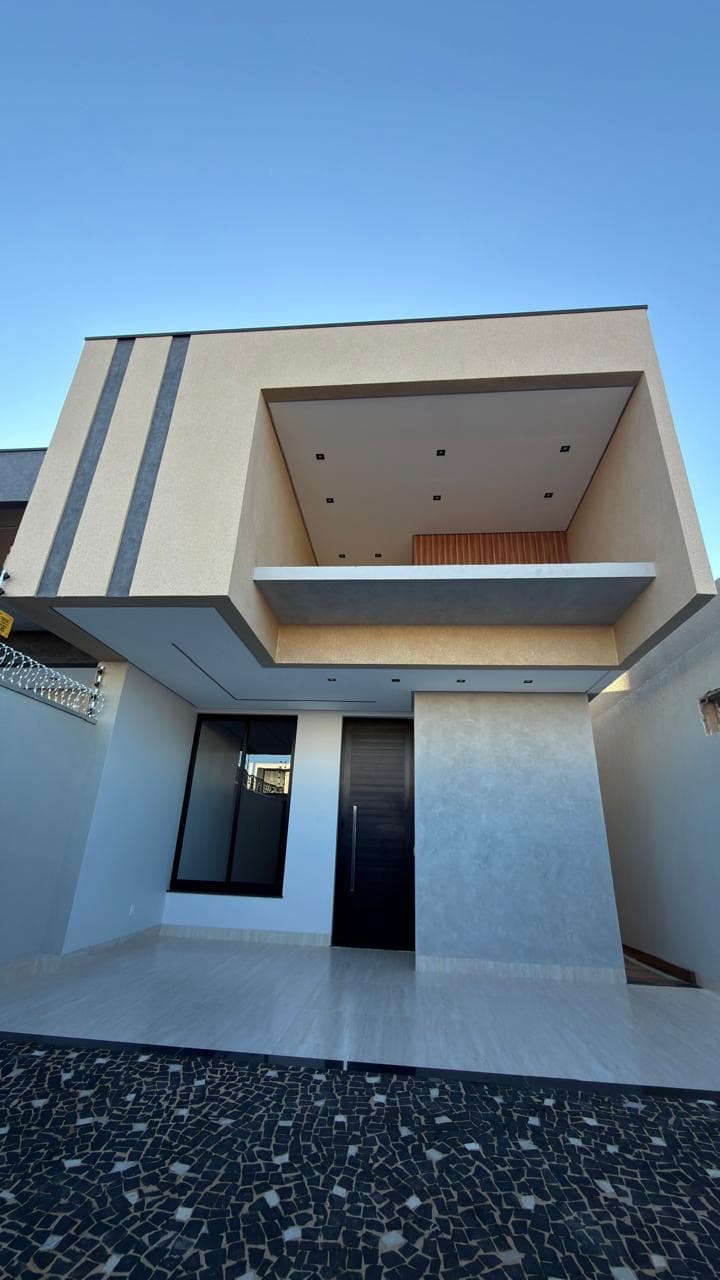 Casa a venda na 505 sul