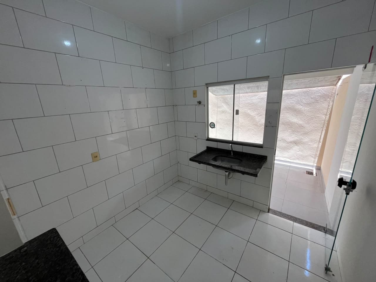 Casa em Condomínio na 605 Sul com 2 Quartos e Banheiro Integrado à Suíte | Palmas – TO