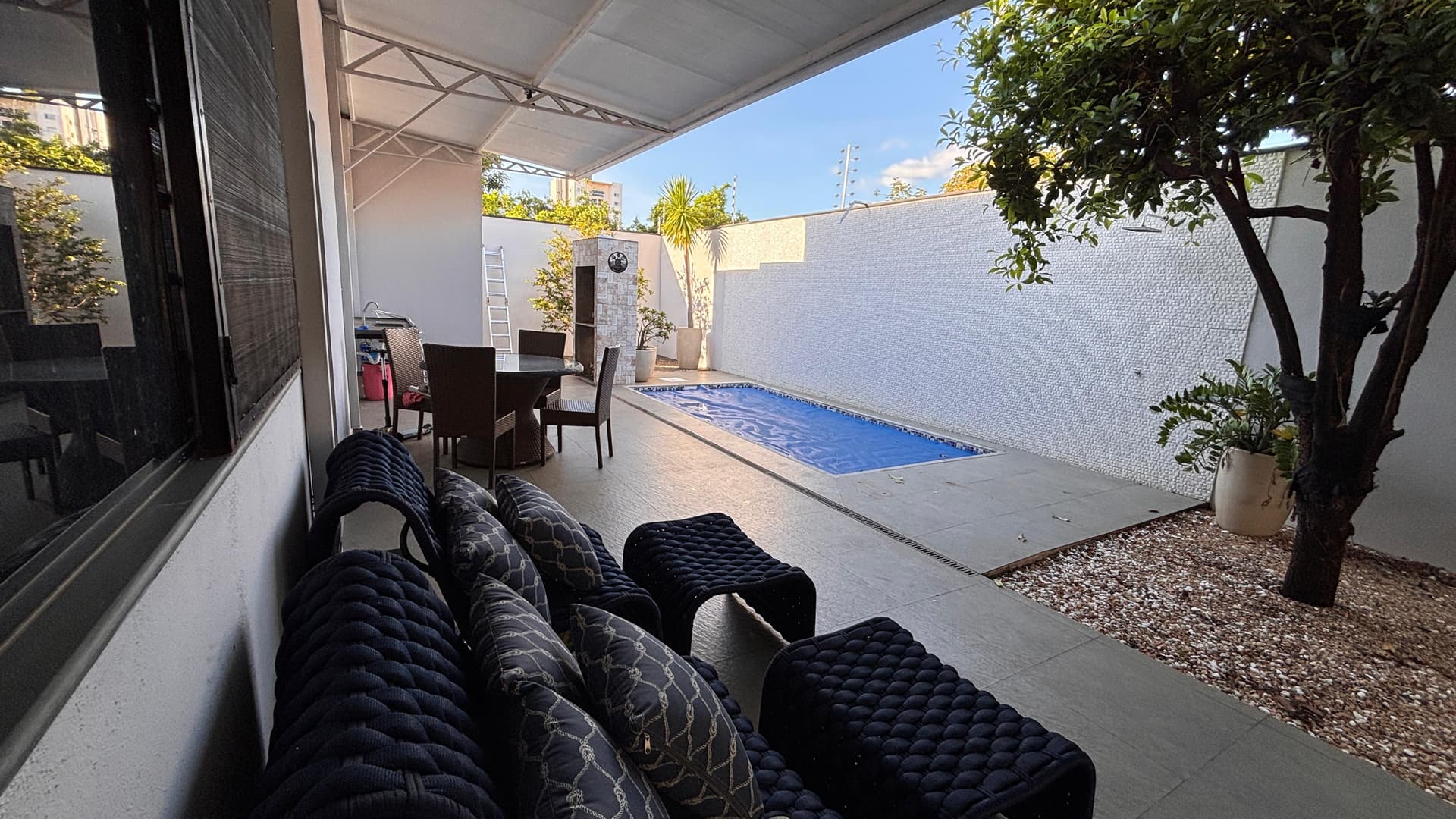 Casa 4 quartos com 3 suítes à venda na 604 Sul em Palmas – amplo terreno e excelente espaço