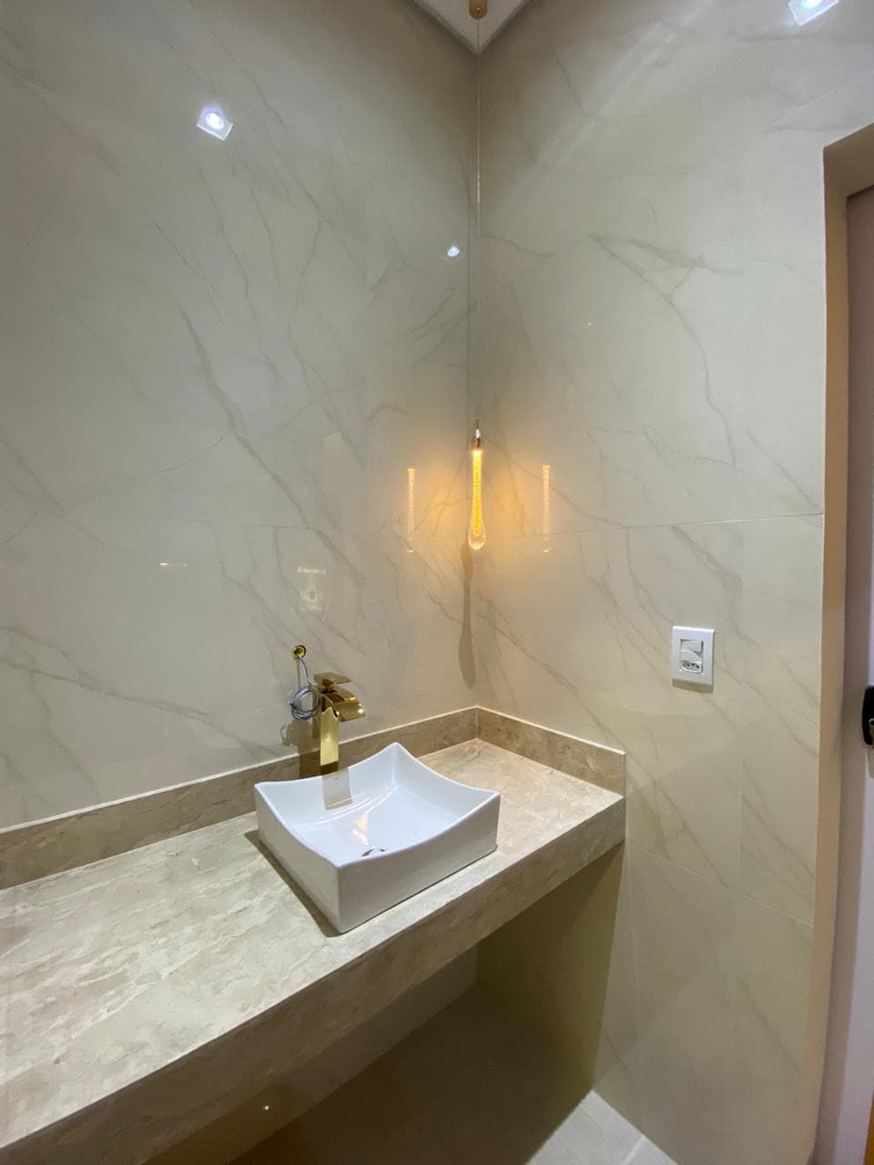 Casa com 3 Quartos sendo 1 suíte à Venda na 1003 Sul em Palmas – TO