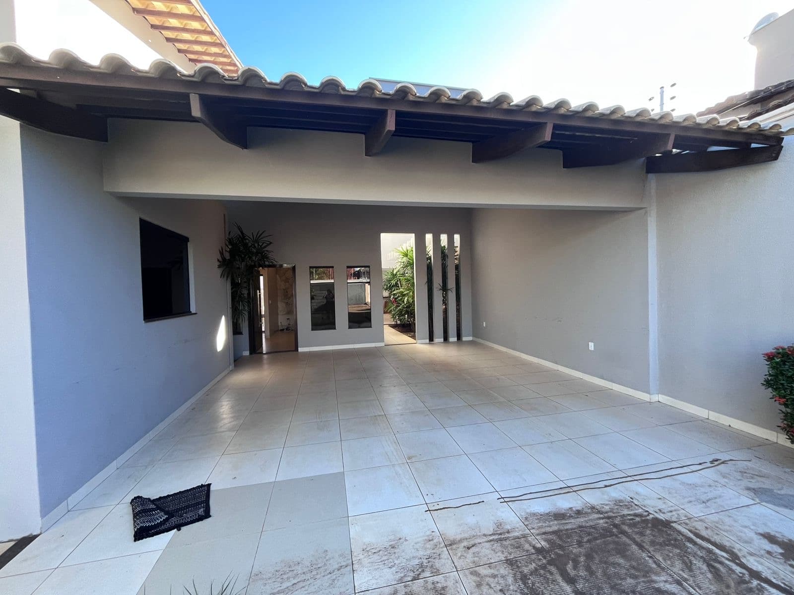 Casa de 3 quartos sendo 2 suíte à Venda na 603 Sul – Palmas/TO
