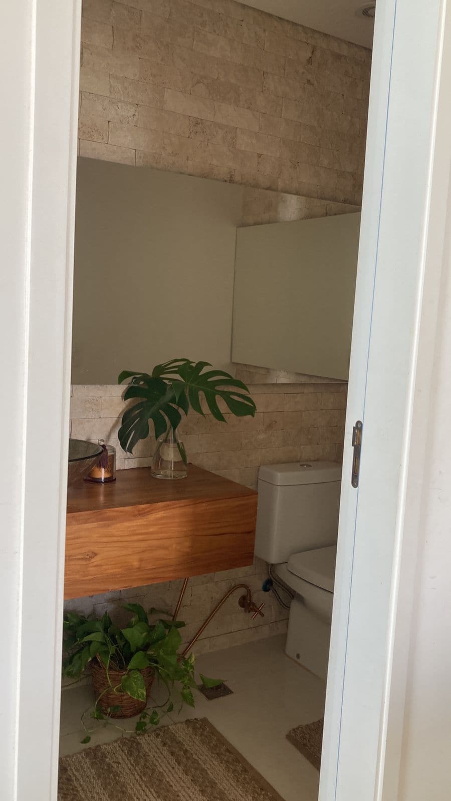Apartamento de alto padrão 3 suítes mobiliado no Imperador do Lago