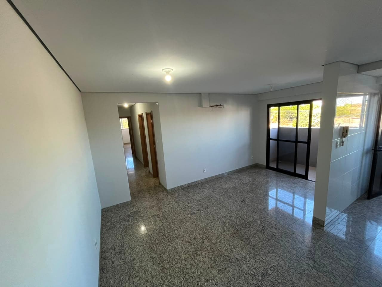 Apartamento para Aluguel com 2 Suítes no Residencial Harmony – 208 Sul | Palmas/TO