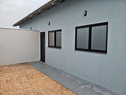 Casa 2 quartos com suíte americana e ótimo acabamento no Santa Bárbara