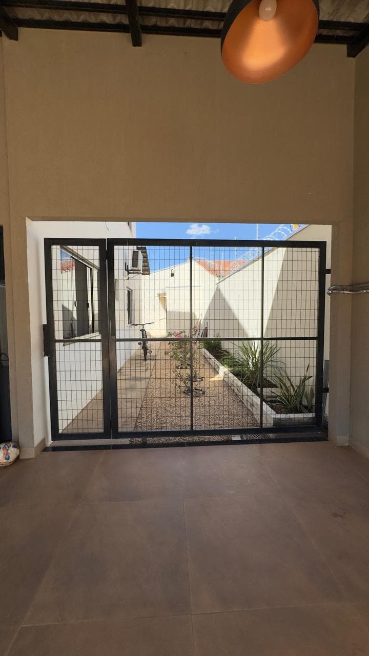 Casa Térrea de Alto Padrão à Venda na 405 Sul – Palmas/TO