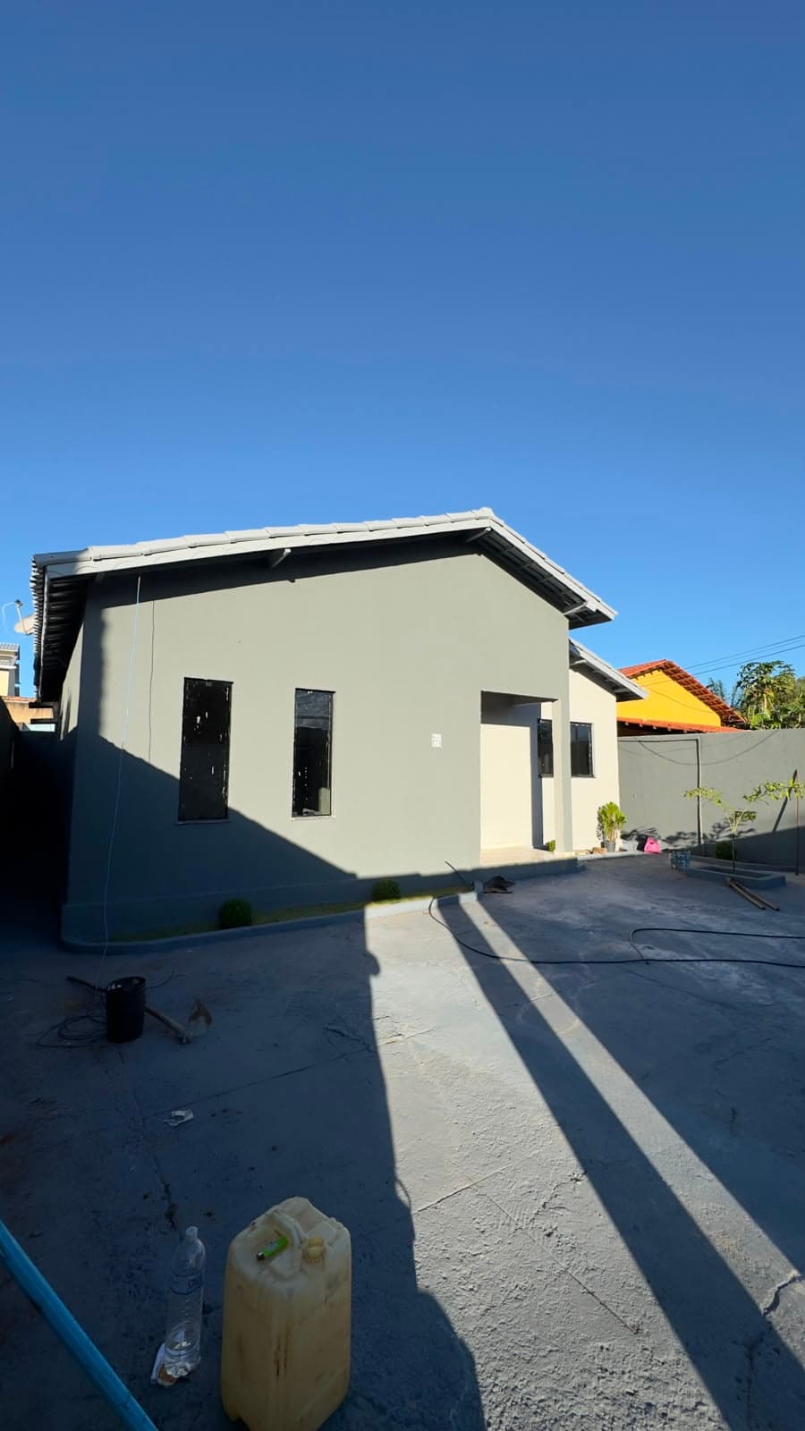 Oportunidade! Casa com 3 quartos e kitnets nos fundos na ARSE 101 em Palmas