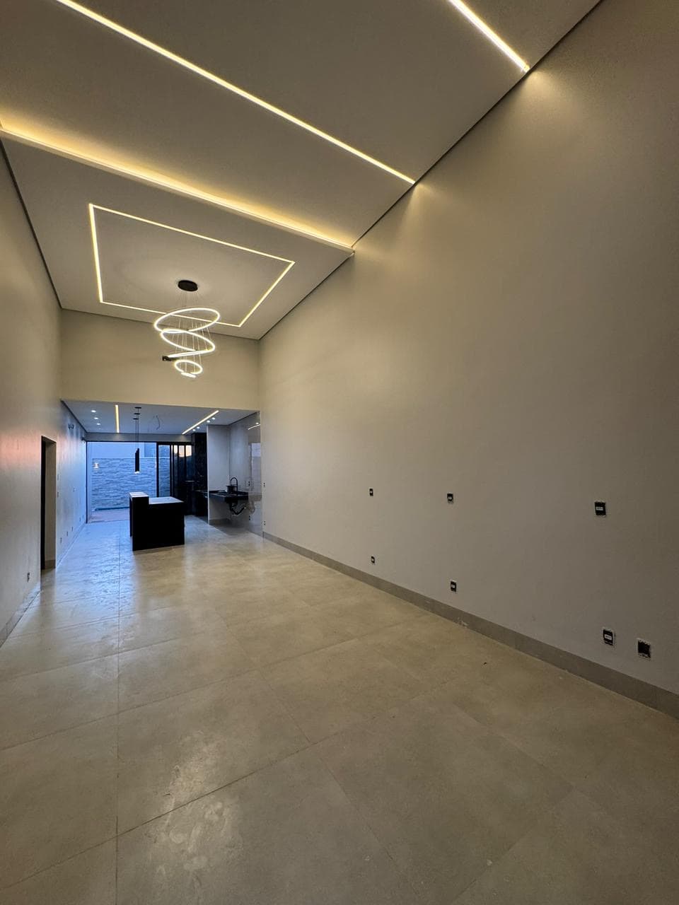Casa de alto padrão com 3 quartos e piscina aquecida à venda na 1503 Sul – Palmas/TO