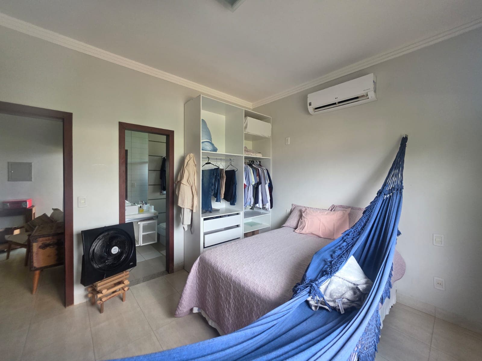 Sobrado de Alto Padrão com 5 Suítes, Piscina e Escritório à Venda na 507 Sul – Palmas/TO