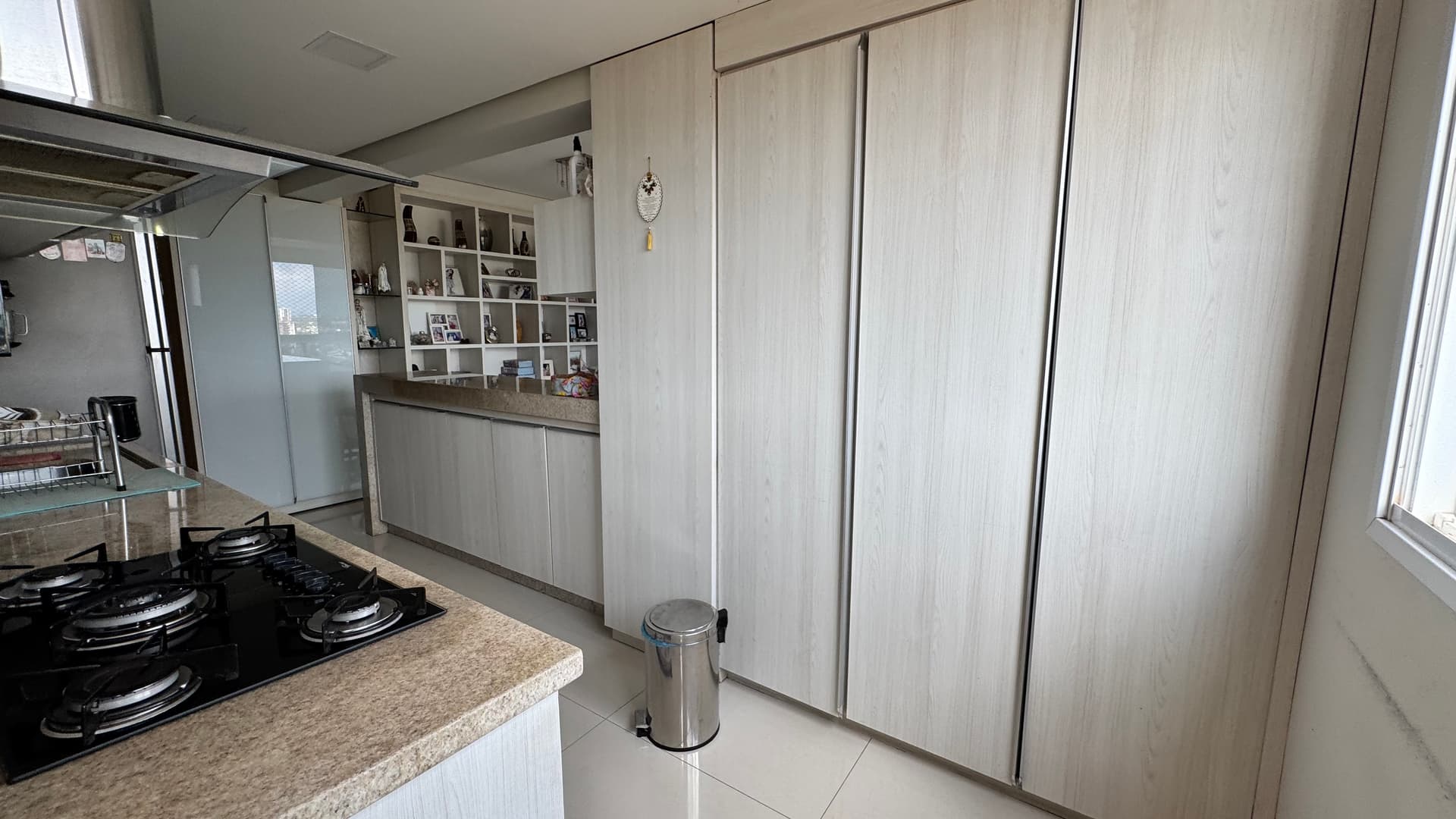 Apartamento com 3 Suítes no 15º Andar à Venda no Green Lake Residence – 207 Sul | Palmas/TO