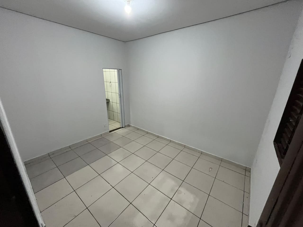 Kitnet com 2 Cômodos e Garagem Coberta na 1104 Sul – Palmas-TO