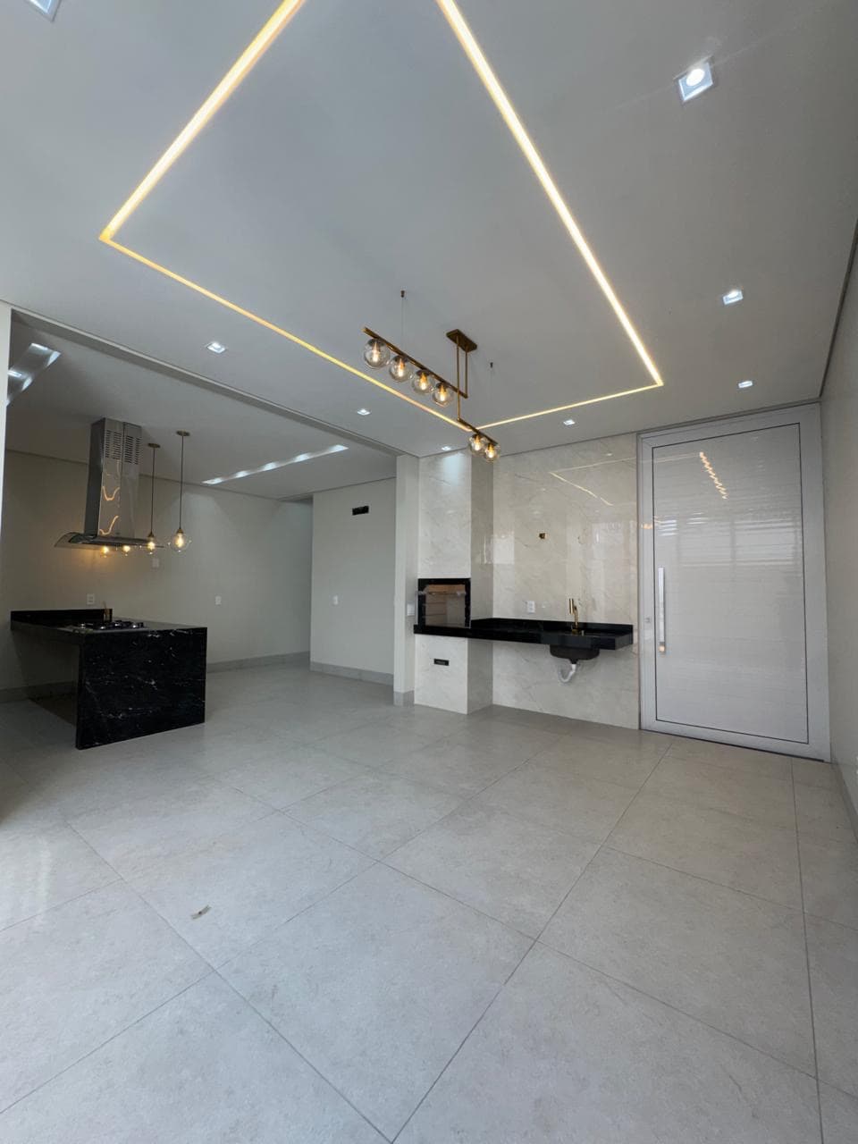 Casa de alto padrão com 3 suítes, piscina e área gourmet à venda na 309 Sul em Palmas – TO