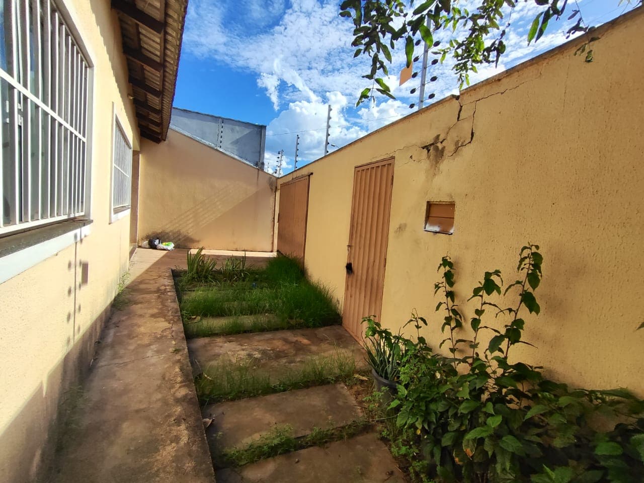 Casa Nova com 2 Quartos e Quintal para Piscina na 509 Sul – Palmas/TO