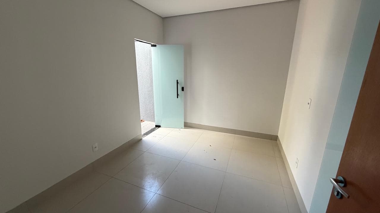 Casa à venda na 1404 Sul com 2 suítes e área gourmet em Palmas