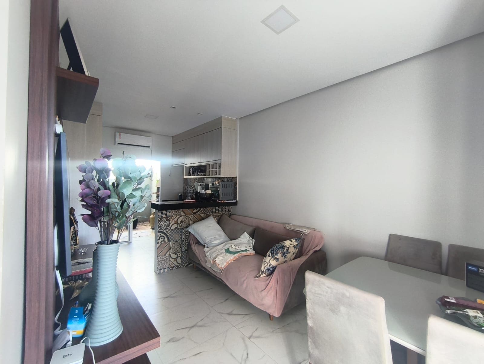Casa  a venda em Condomínio com 2 Quartos e Área Gourmet na 1503 Sul – Palmas/TO