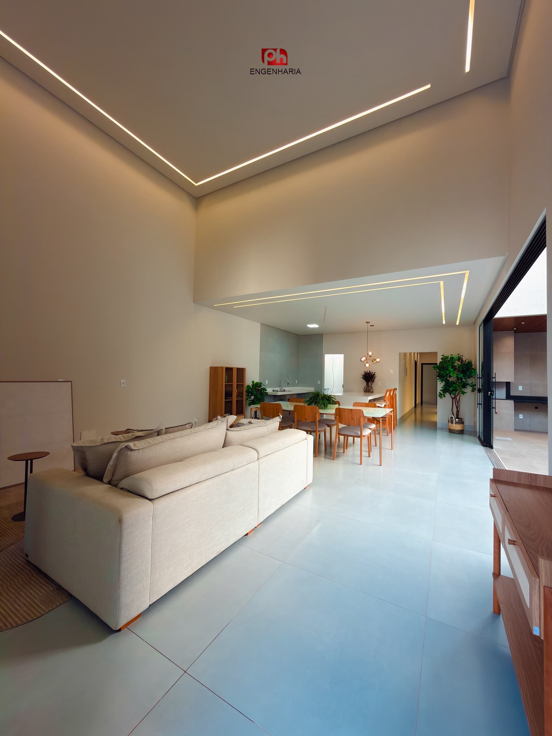 Casa Térrea de Alto Padrão à Venda na 309 Sul – Palmas/TO | 4 Suítes e Área de Lazer Completa