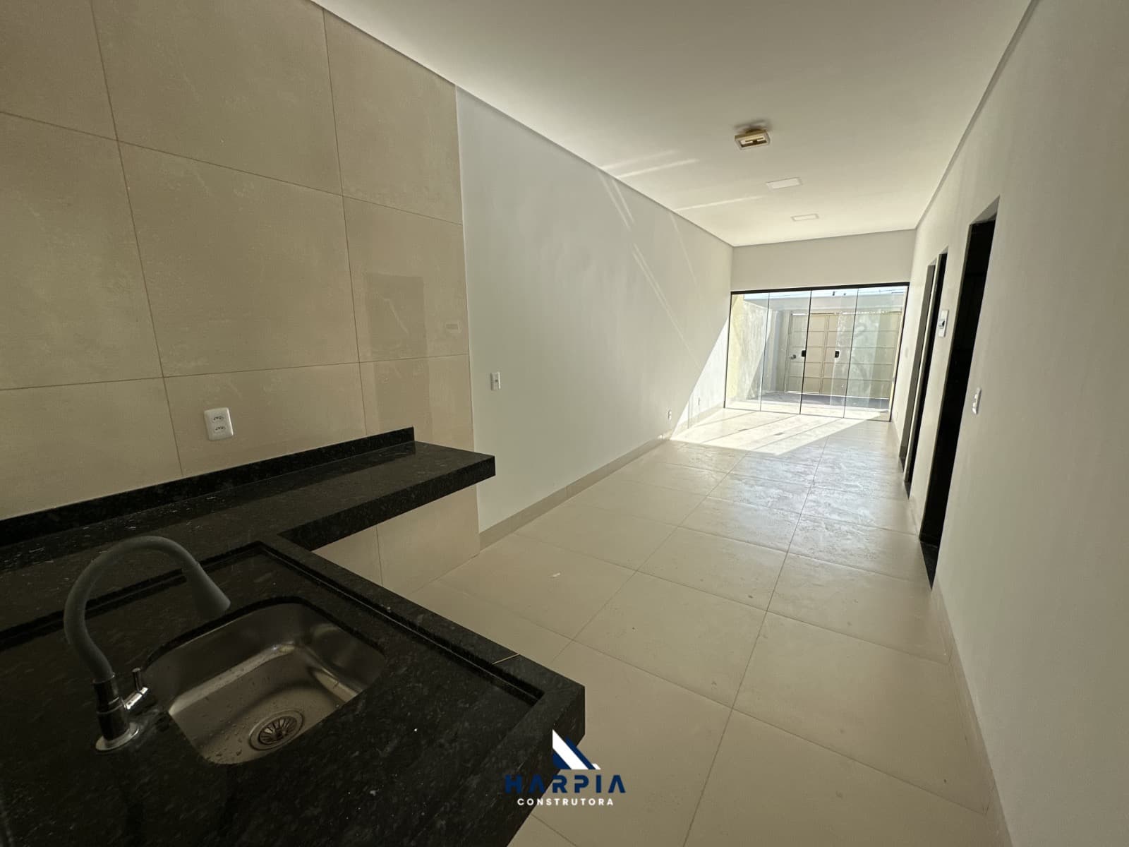 Casa em Condomínio com 2 Quartos à Venda no Jardim Santa Bárbara em Palmas – TO